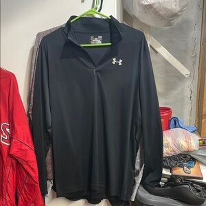 Under Armour Men's Black Quarter-Zip Shirt